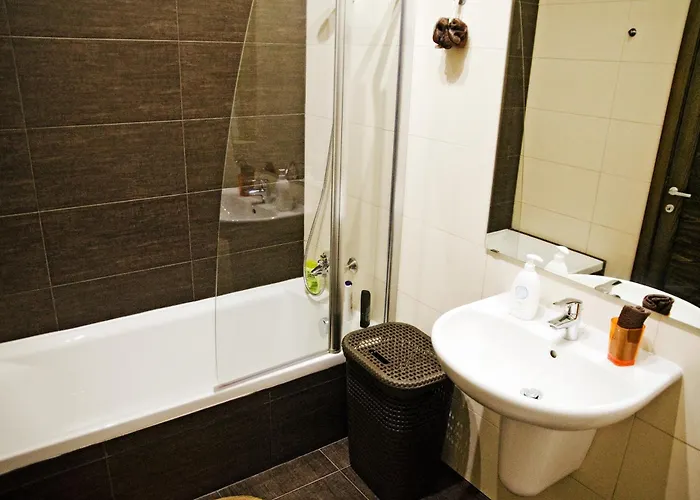 Qawra Bugibba New Modern And Centrally Located St Paul's Bay