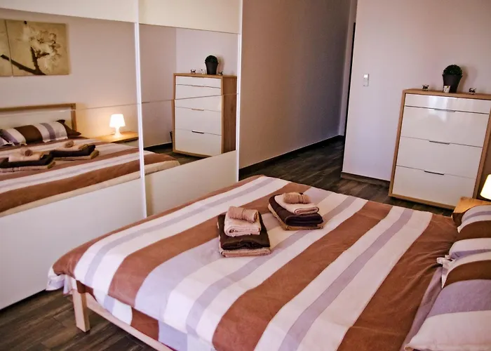 Lägenhet Qawra Bugibba New Modern And Centrally Located